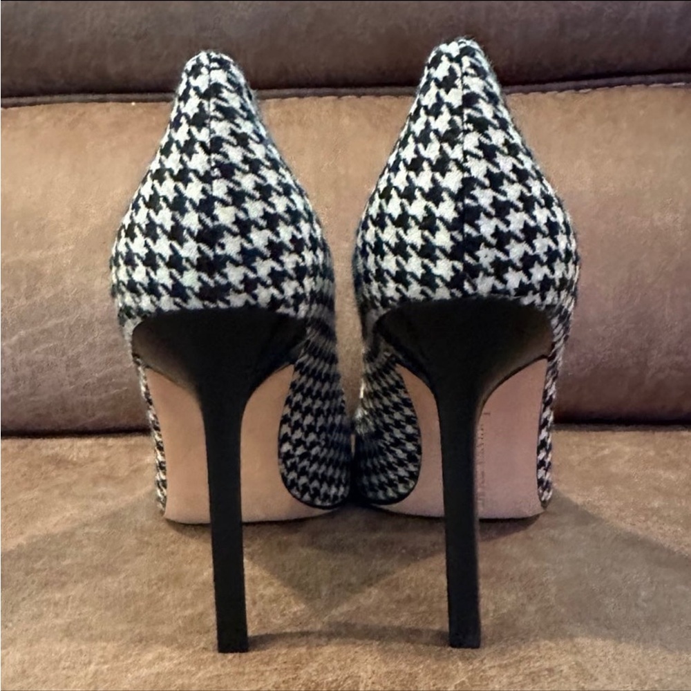 Ivanka Trump Houndstooth Heels - Picture 4 of 6